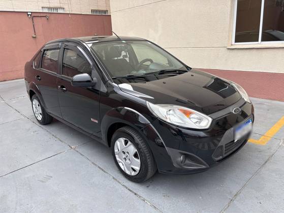 FORD FIESTA 1.6 SE SEDAN 16V FLEX 4P MANUAL FORD FIESTA 1.6 SE SEDAN 16V FLEX 4P MANUAL